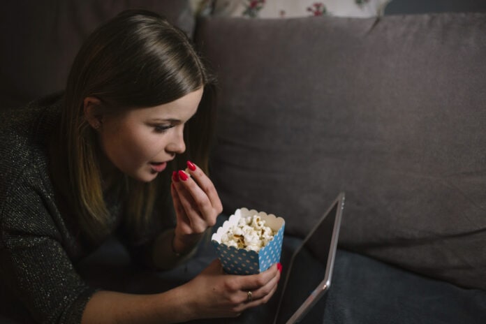Alertan por sitios peligrosos que ofrecen películas gratis