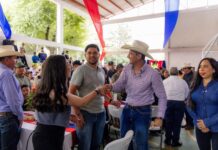 Marco Bonilla celebra el Día de las Buenas Acciones junto a la sierra de Chihuahua