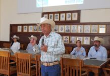 Arturo Zubía llama a reforzar la prevención ante el riesgo del gusano barrenador del ganado
